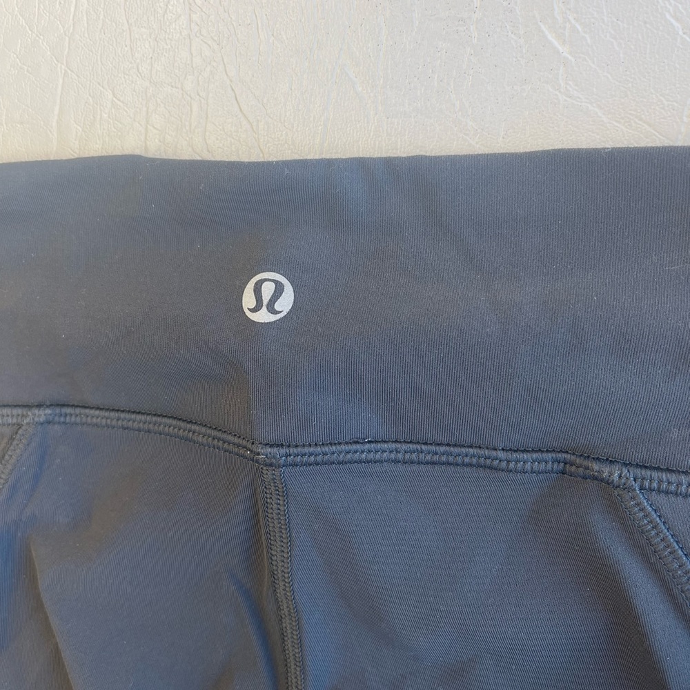 Lululemon game point crop 23” full on lux